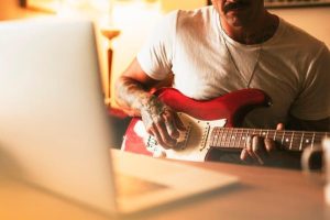 Aula Online de Guitarra Iniciante ou Avançado
