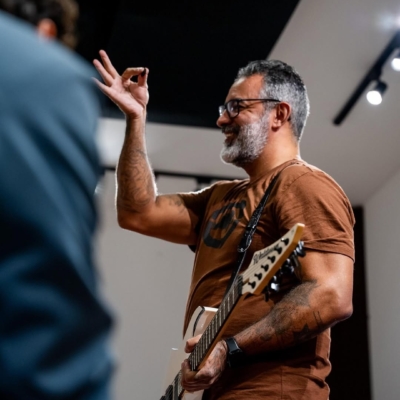 Cada clique desse carrossel mostra um pedacinho da energia que vivemos no Louvart Música, dança, (3)